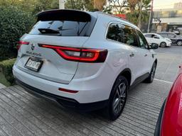 vehicle_5