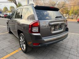 vehicle_4
